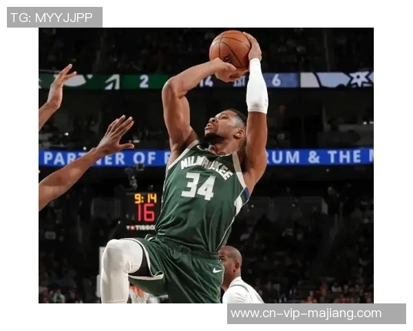 字母哥生涯40场次达56次超越贾巴尔成雄鹿队史第一人 字母哥生涯40场次达56次超越贾巴尔成雄鹿队史第一人