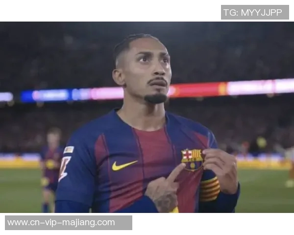 拉菲尼亚荣获西甲最佳与欧冠金靴却无缘年度最佳阵容令人唏嘘 拉菲尼亚荣获西甲最佳与欧冠金靴却无缘年度最佳阵容令人唏嘘