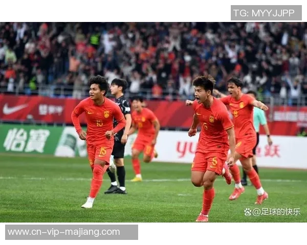 国足热身赛前景堪忧国脚未接到集训通知面临困境 国足热身赛前景堪忧国脚未接到集训通知面临困境