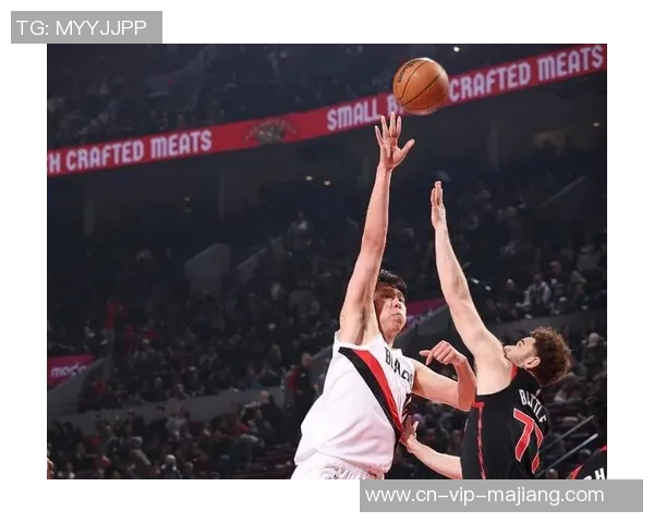 亨德森透露复出计划与杨瀚森库克进行三对三训练备战新赛季